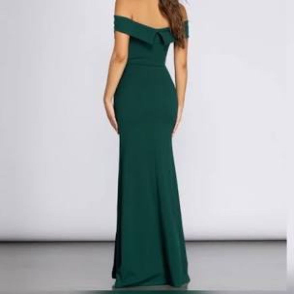 NWT WINDSOR LAYNE OFF SHOULDER MERMAID DRESS, HUNTER GREEN - Picture 3 of 4